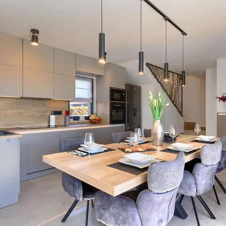 Divina By Interhome